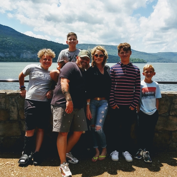 Meet your Posher, Ava - Picture 2 of 4